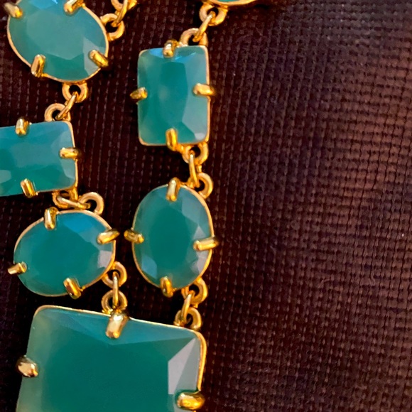 Beautiful Kate spade necklace bluish turquoise in color with storage bag - Picture 3 of 4